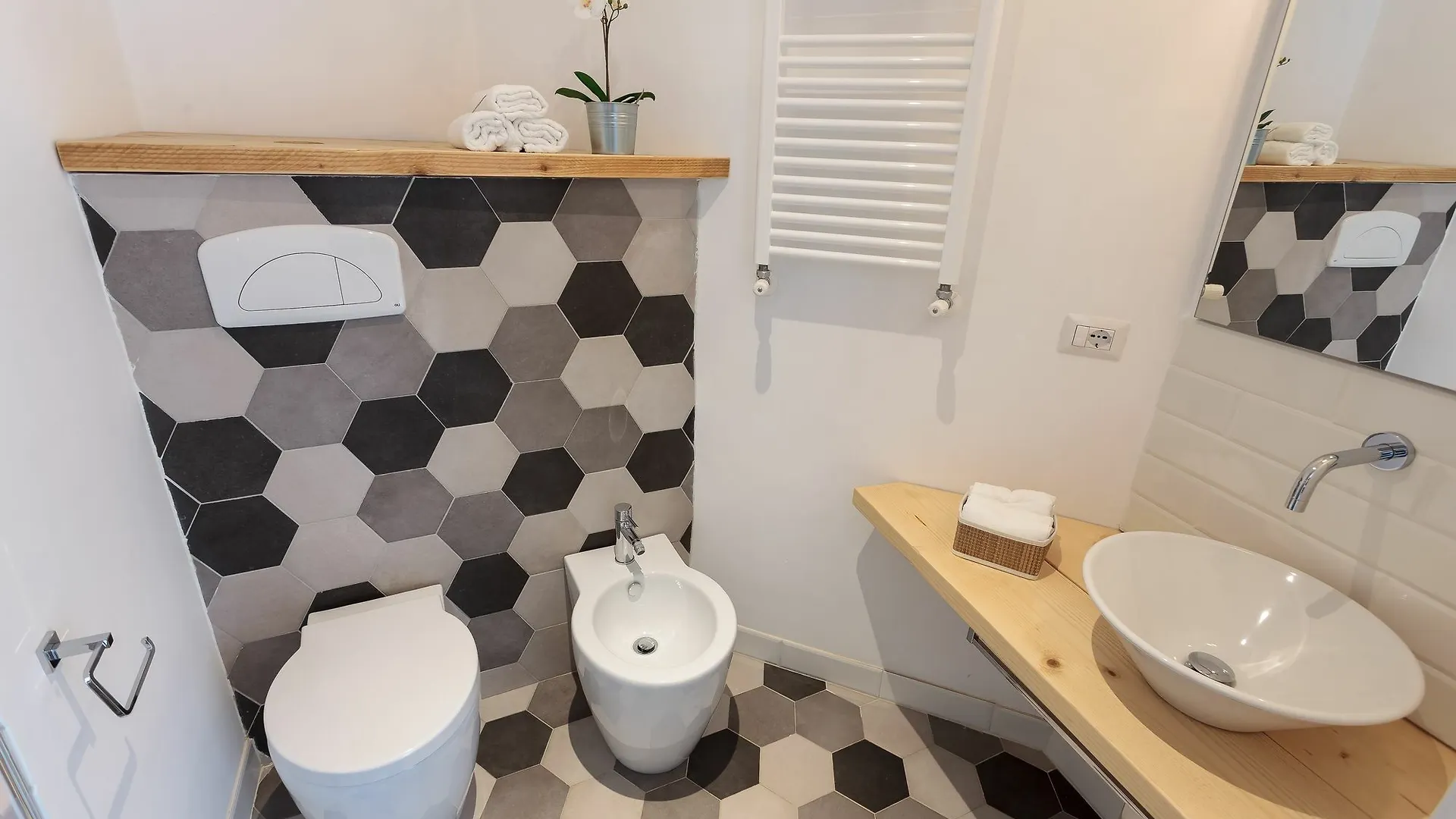 Maison Coquette Roma 2*,